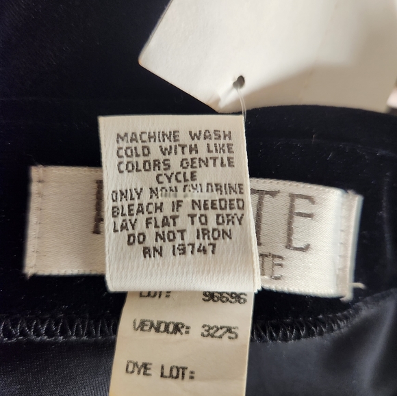 NWT Petite Sophisticate Vintage Skirt - Picture 5 of 5